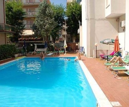 Hotel Costa D'Oro Rimini Buitenkant foto