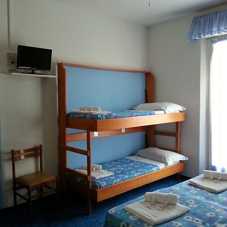 Hotel Costa D'Oro Rimini Buitenkant foto
